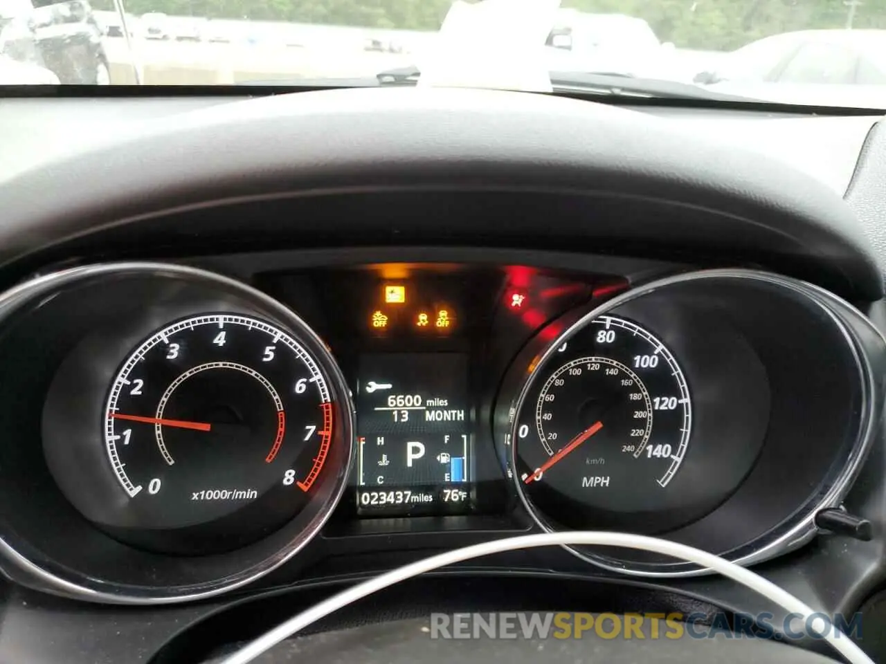 9 fotografías del automóvil dañado JA4ARUAU0RU009557 MITSUBISHI OUTLANDER 2024