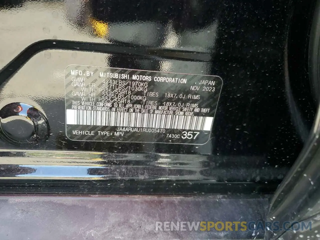 14 fotografías del automóvil dañado JA4ARUAU1RU005470 MITSUBISHI OUTLANDER 2024