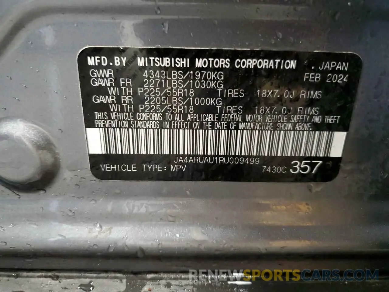13 fotografías del automóvil dañado JA4ARUAU1RU009499 MITSUBISHI OUTLANDER 2024