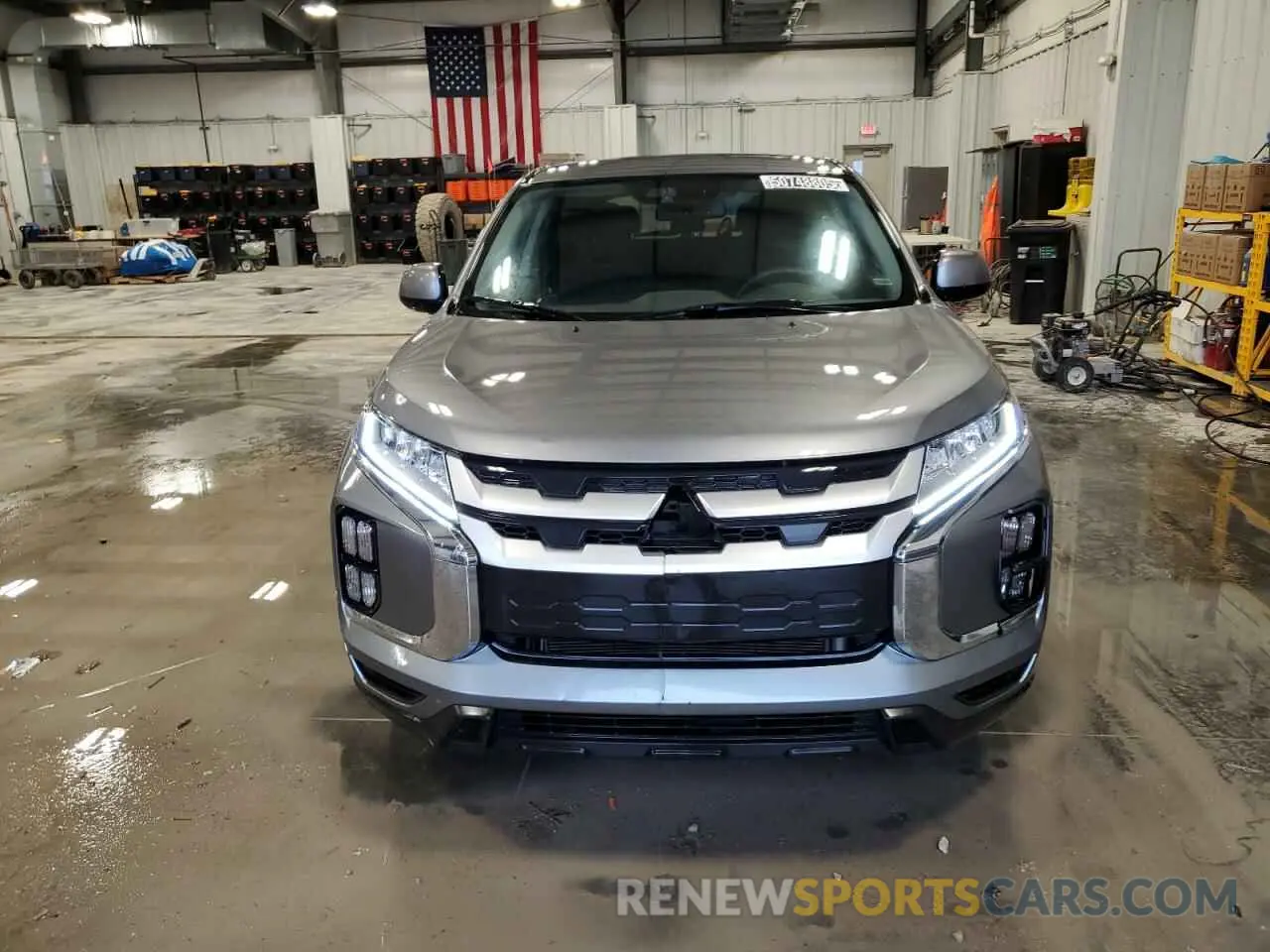 5 fotografías del automóvil dañado JA4ARUAU1RU009499 MITSUBISHI OUTLANDER 2024