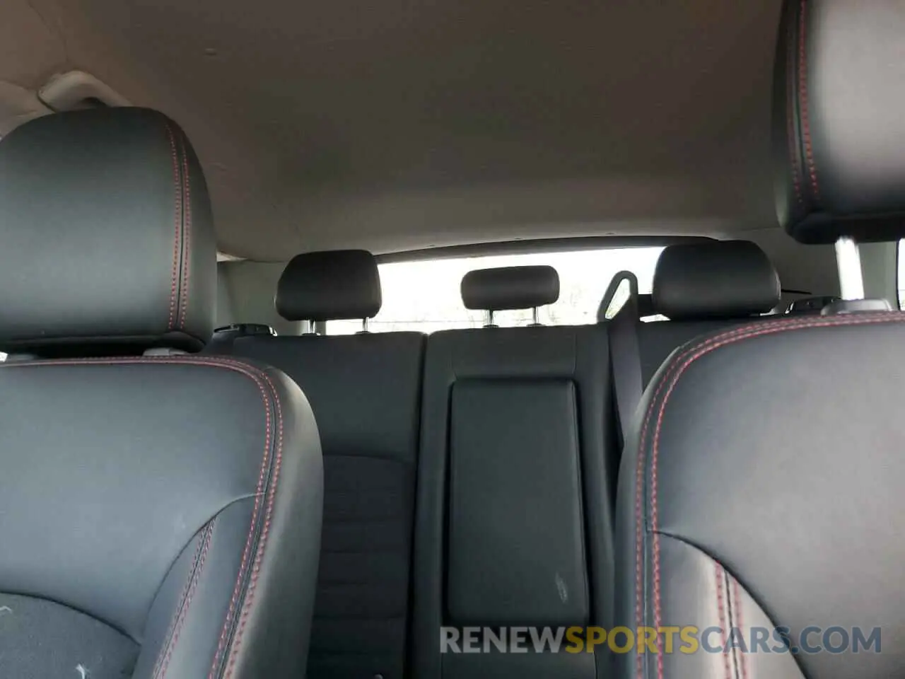 10 fotografías del automóvil dañado JA4ARUAU2RU014484 MITSUBISHI OUTLANDER 2024