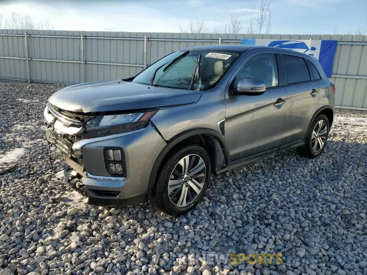 1 fotografías del automóvil dañado JA4ARUAU4RU006449 MITSUBISHI OUTLANDER 2024