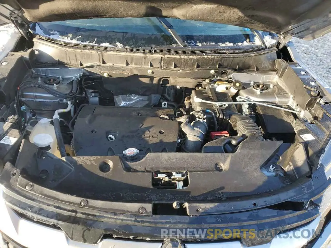 12 fotografías del automóvil dañado JA4ARUAU4RU006449 MITSUBISHI OUTLANDER 2024