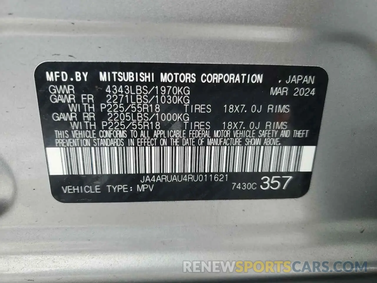 13 fotografías del automóvil dañado JA4ARUAU4RU011621 MITSUBISHI OUTLANDER 2024