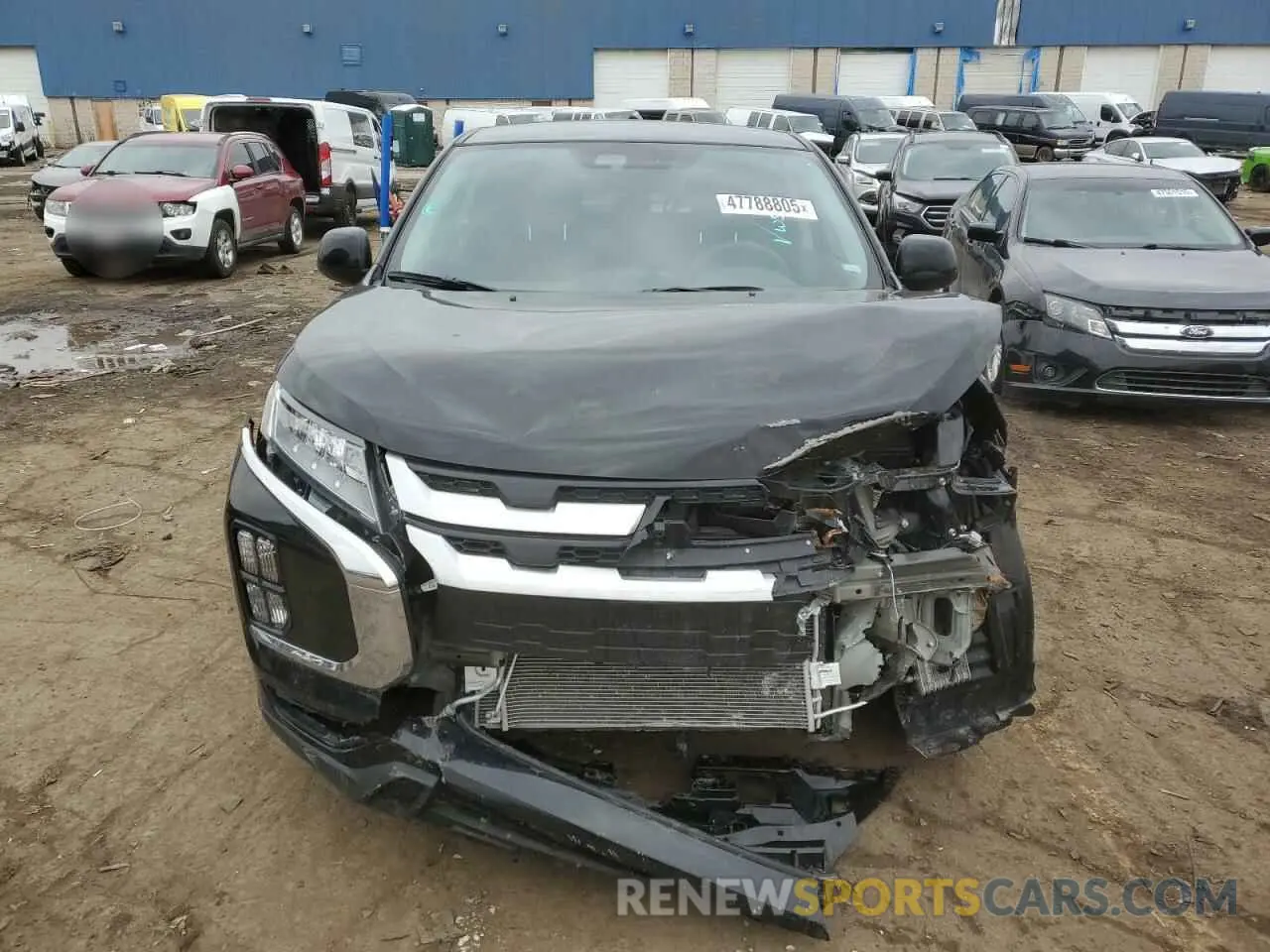 5 fotografías del automóvil dañado JA4ARUAU4RU015927 MITSUBISHI OUTLANDER 2024