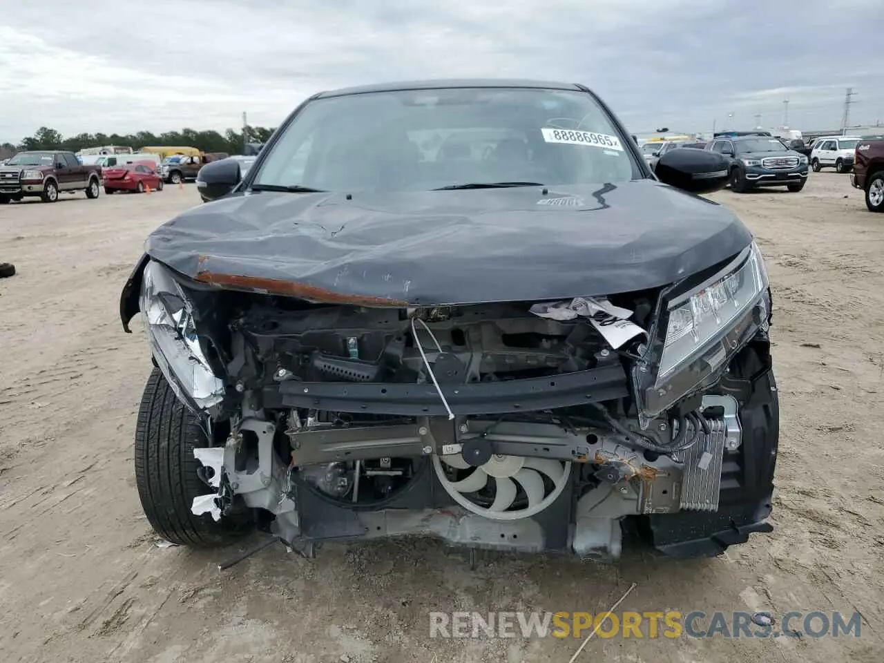 5 fotografías del automóvil dañado JA4ARUAU5RU003107 MITSUBISHI OUTLANDER 2024