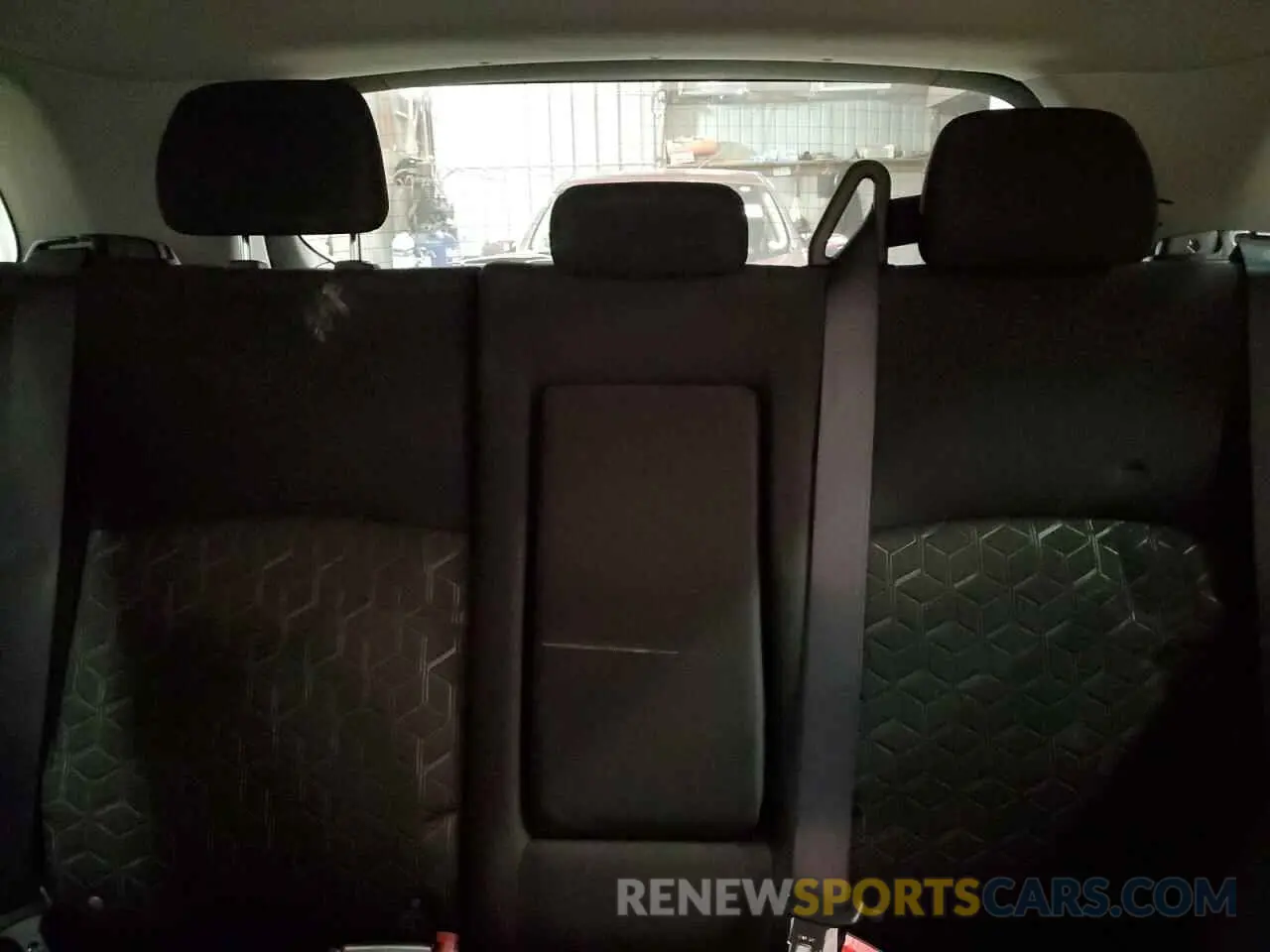 10 fotografías del automóvil dañado JA4ARUAU6RU016853 MITSUBISHI OUTLANDER 2024