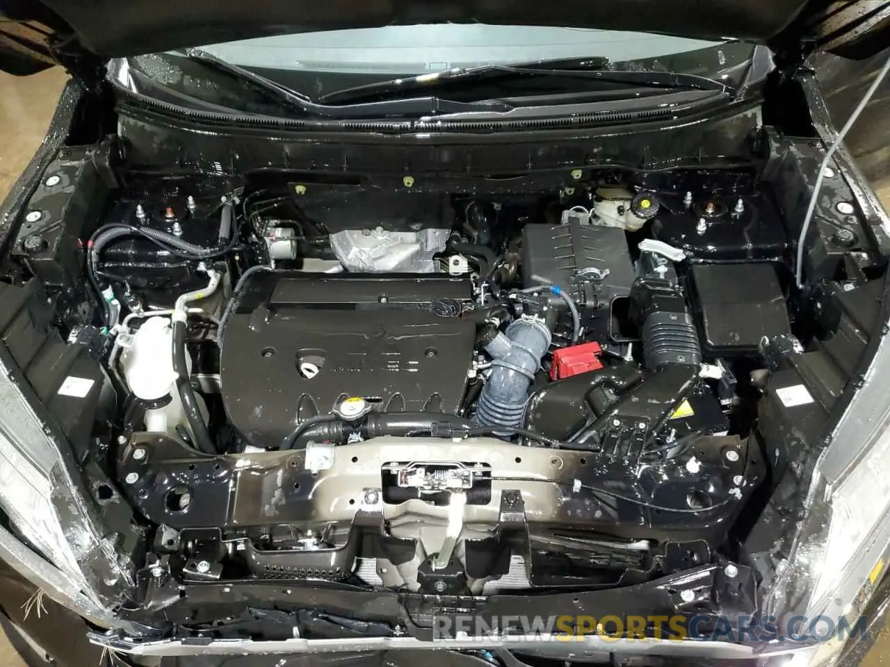 12 fotografías del automóvil dañado JA4ARUAU7RU009197 MITSUBISHI OUTLANDER 2024