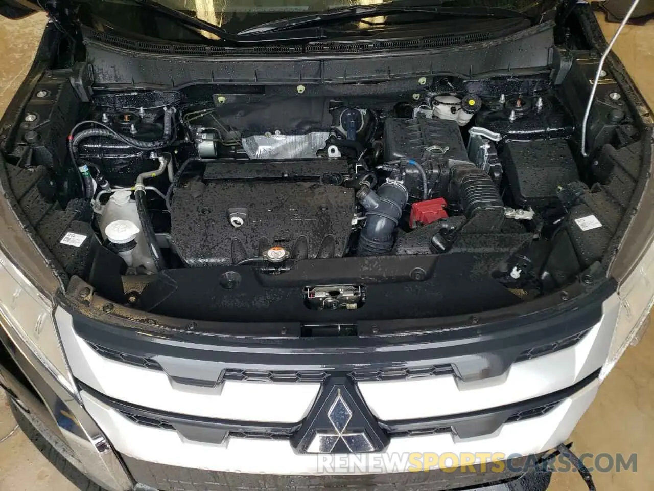 12 fotografías del automóvil dañado JA4ARUAU7RU012598 MITSUBISHI OUTLANDER 2024