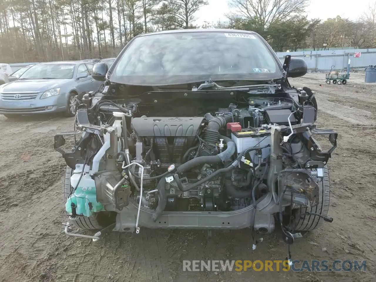 5 fotografías del automóvil dañado JA4ARUAU8RU001609 MITSUBISHI OUTLANDER 2024