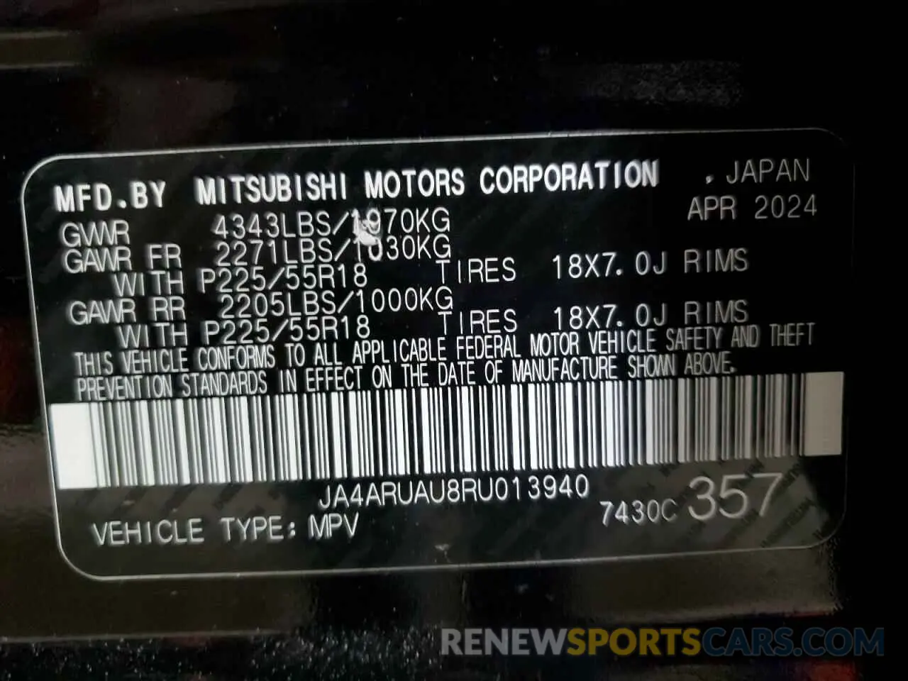 13 fotografías del automóvil dañado JA4ARUAU8RU013940 MITSUBISHI OUTLANDER 2024