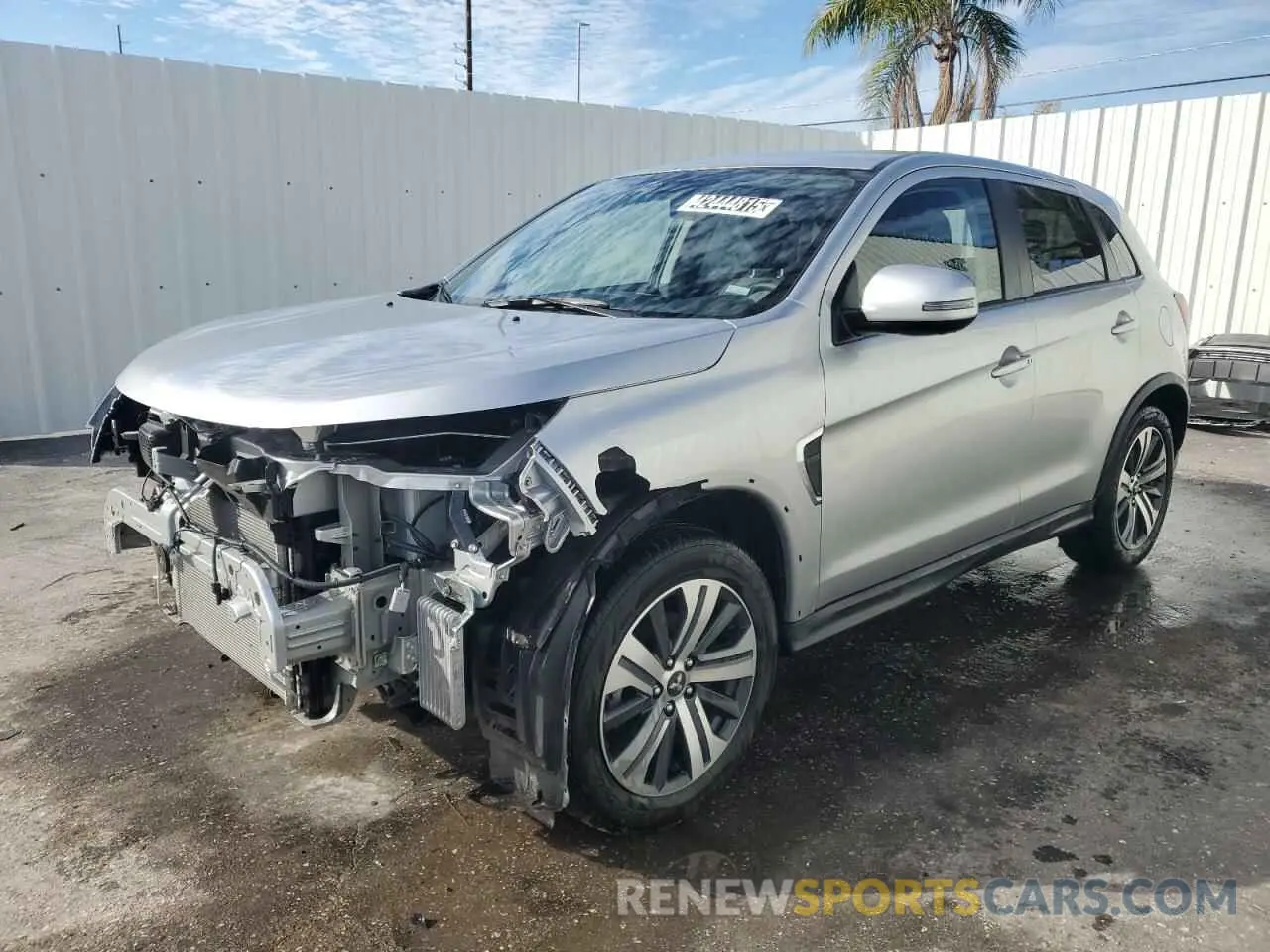 1 fotografías del automóvil dañado JA4ARUAU8RU018586 MITSUBISHI OUTLANDER 2024