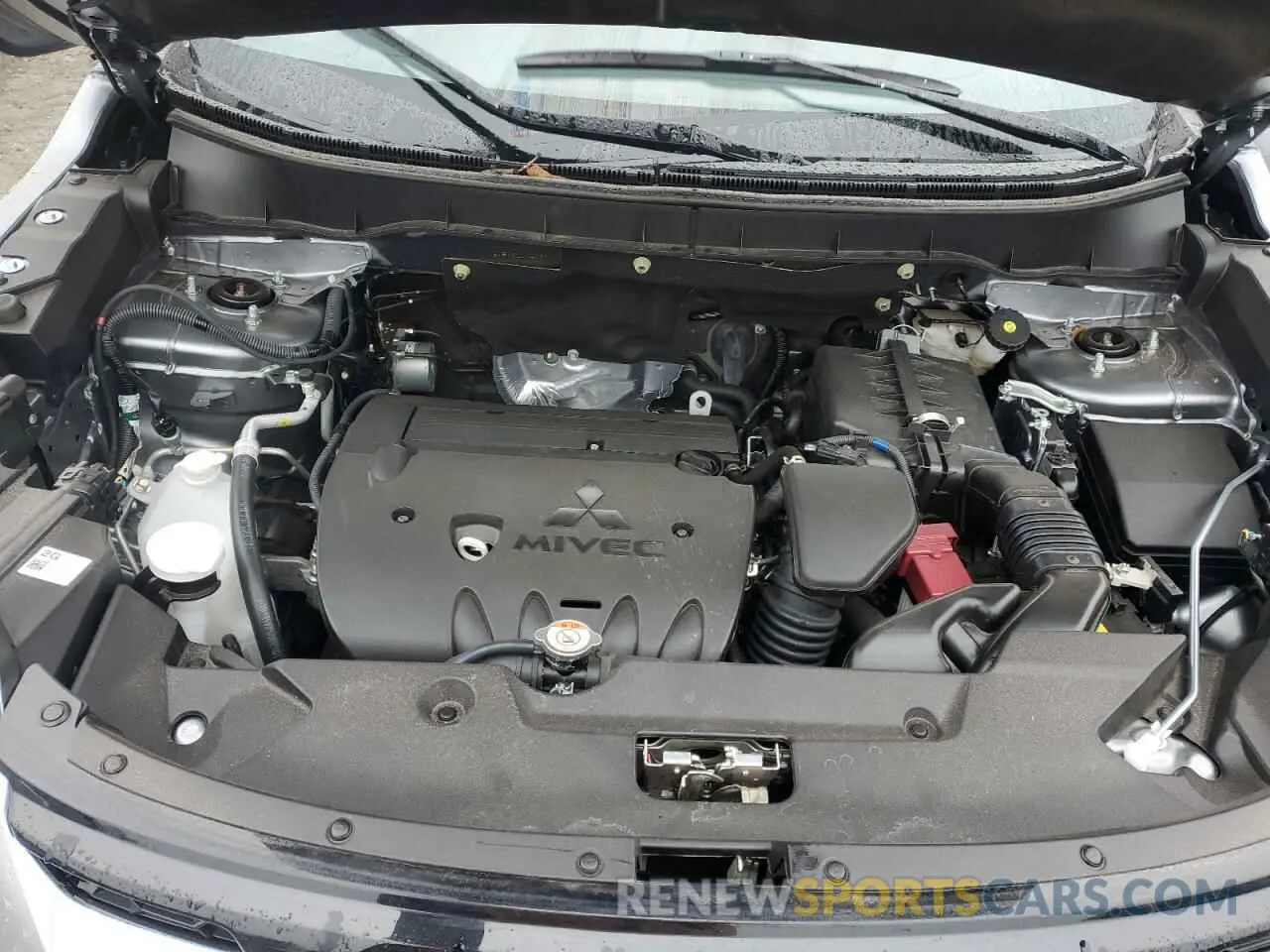11 fotografías del automóvil dañado JA4ARVAW9RU014781 MITSUBISHI OUTLANDER 2024