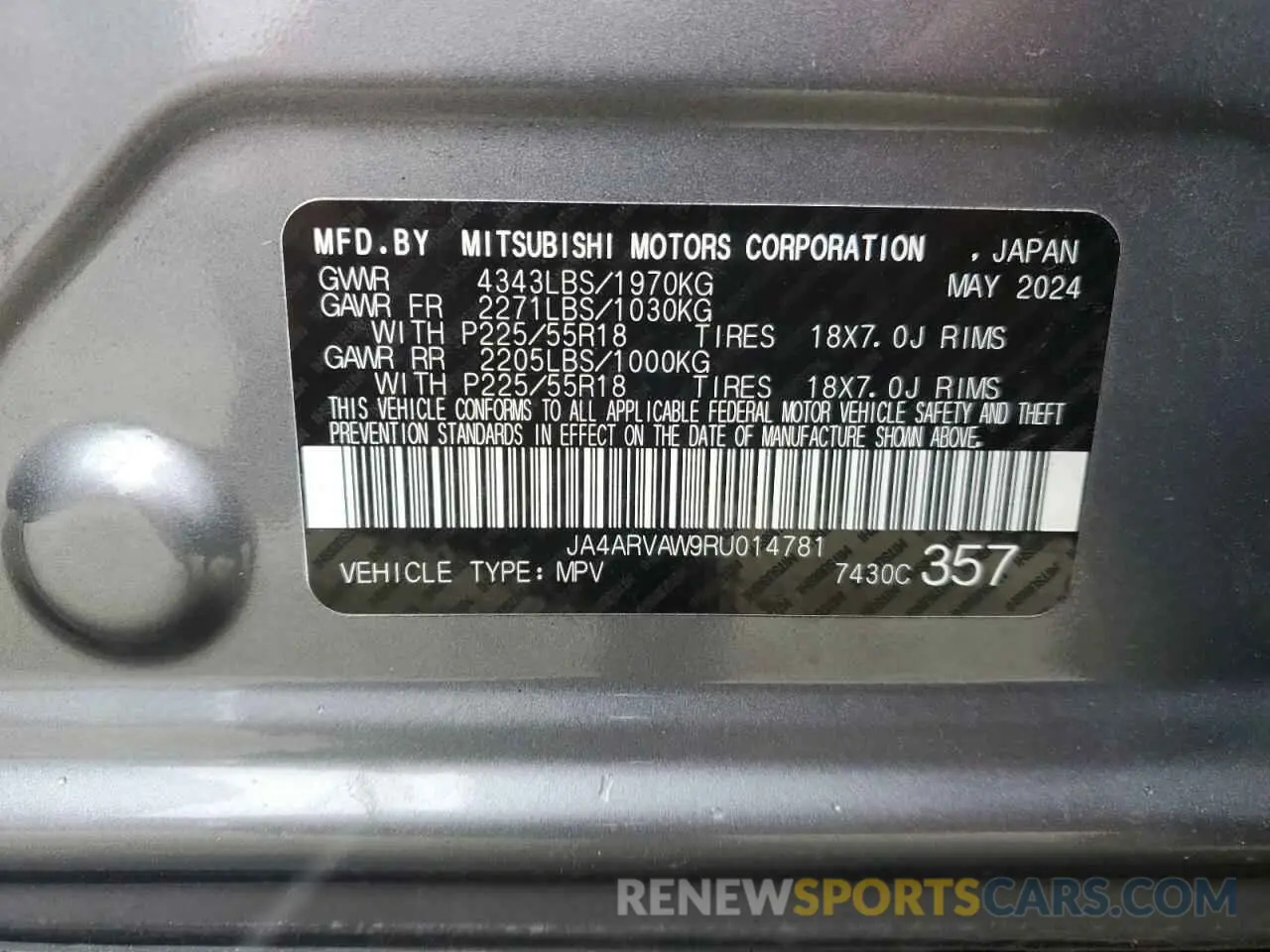 12 fotografías del automóvil dañado JA4ARVAW9RU014781 MITSUBISHI OUTLANDER 2024