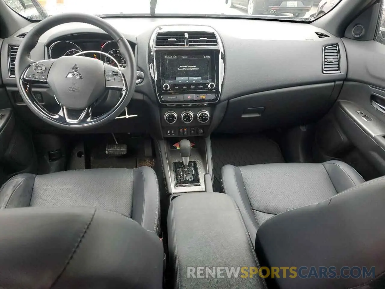 8 fotografías del automóvil dañado JA4ARVAW9RU014781 MITSUBISHI OUTLANDER 2024