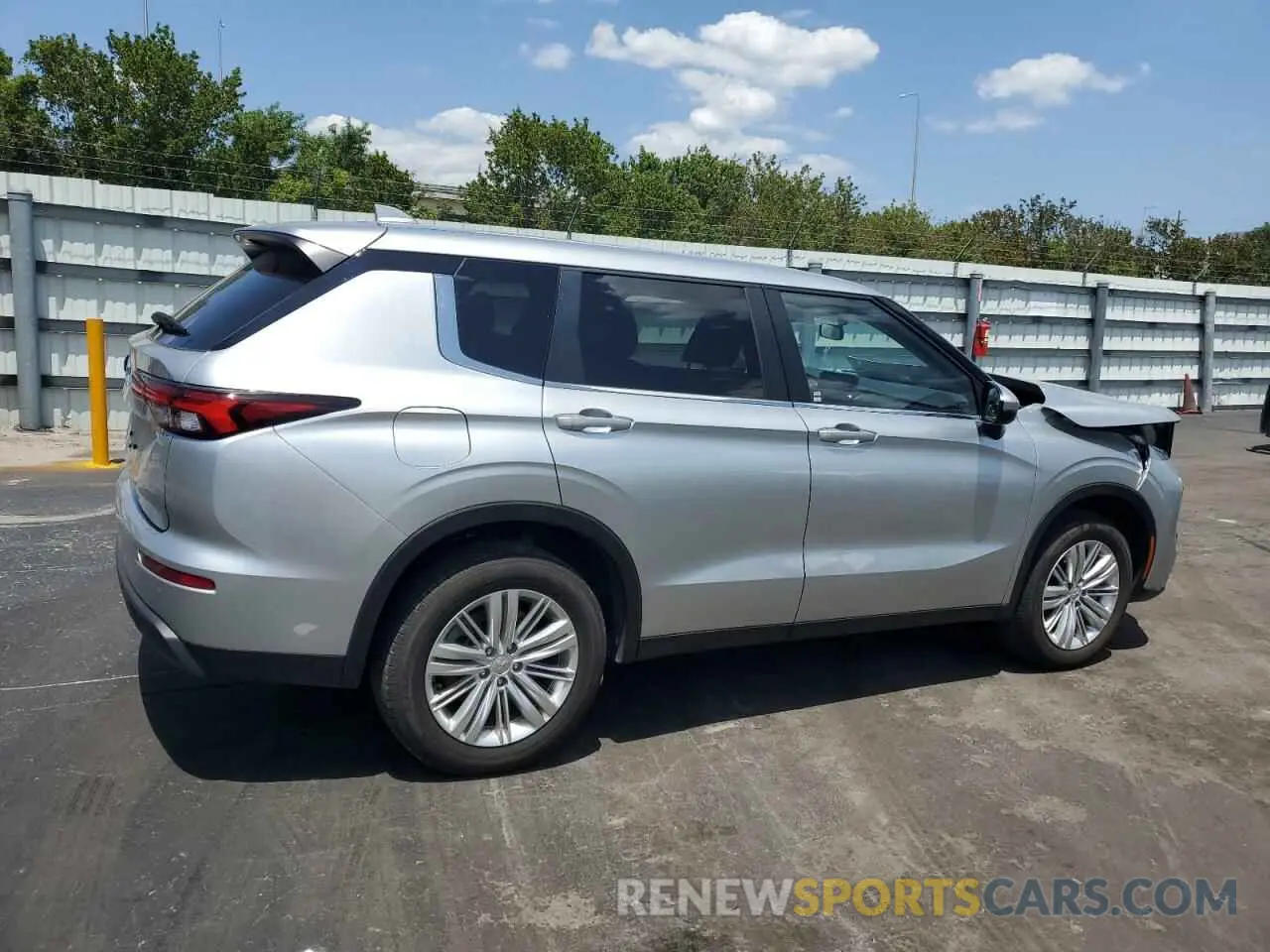 3 fotografías del automóvil dañado JA4J3UA83RZ029387 MITSUBISHI OUTLANDER 2024