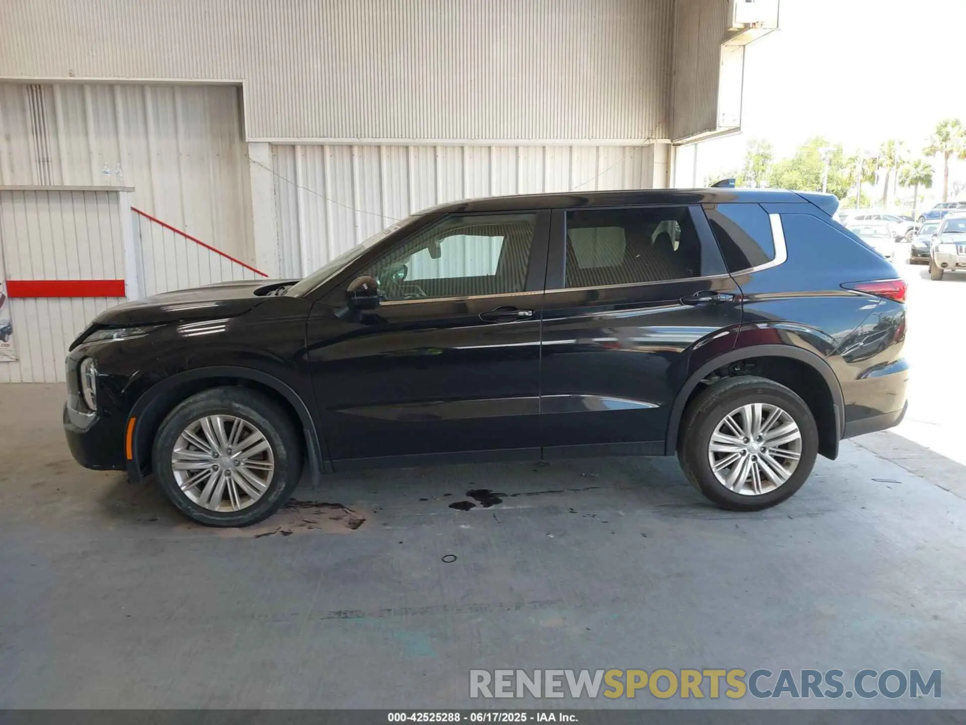 13 fotografías del automóvil dañado JA4J3UA84RZ028541 MITSUBISHI OUTLANDER 2024
