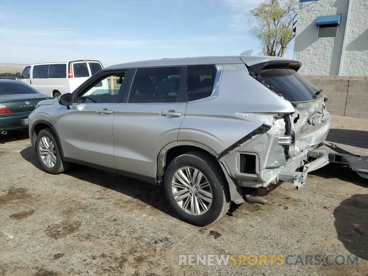 2 fotografías del automóvil dañado JA4J3UA84RZ056047 MITSUBISHI OUTLANDER 2024