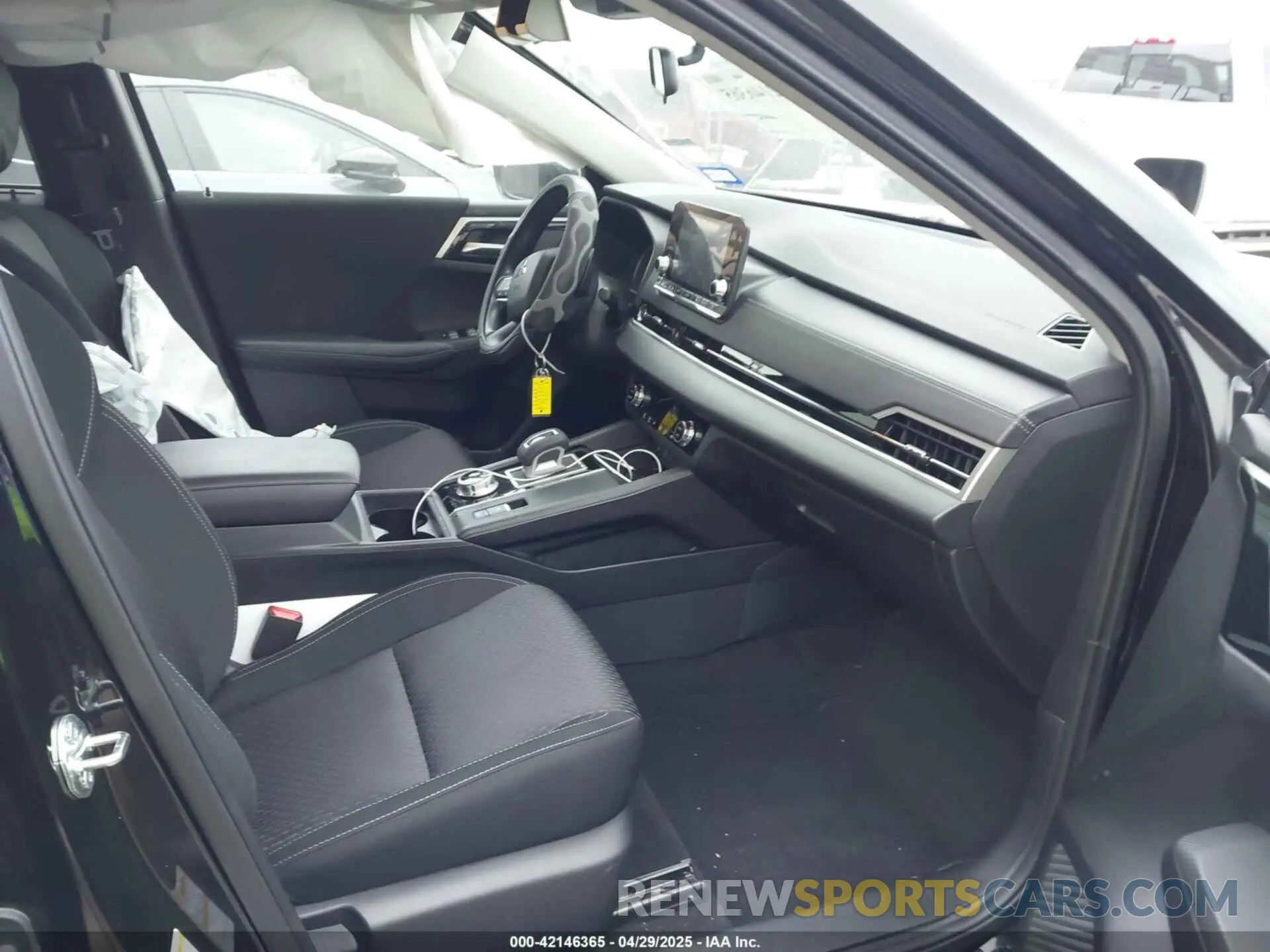 5 fotografías del automóvil dañado JA4J3UA87RZ073473 MITSUBISHI OUTLANDER 2024