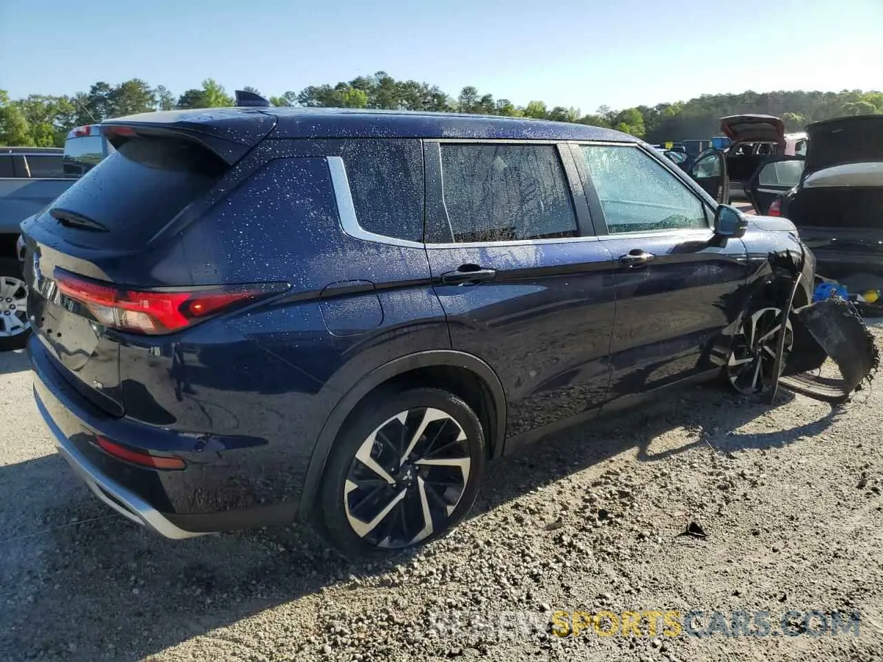 3 fotografías del automóvil dañado JA4J3VA81RZ042709 MITSUBISHI OUTLANDER 2024