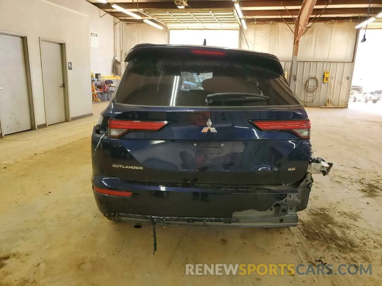 6 fotografías del automóvil dañado JA4J3VA81RZ045321 MITSUBISHI OUTLANDER 2024