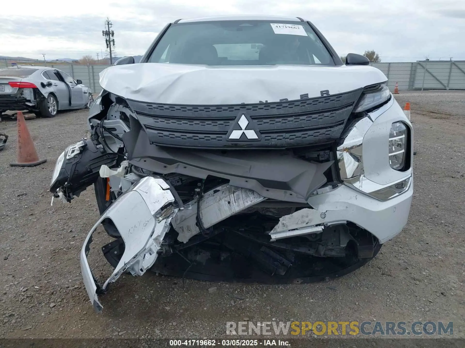 6 fotografías del automóvil dañado JA4J3VA81RZ073605 MITSUBISHI OUTLANDER 2024
