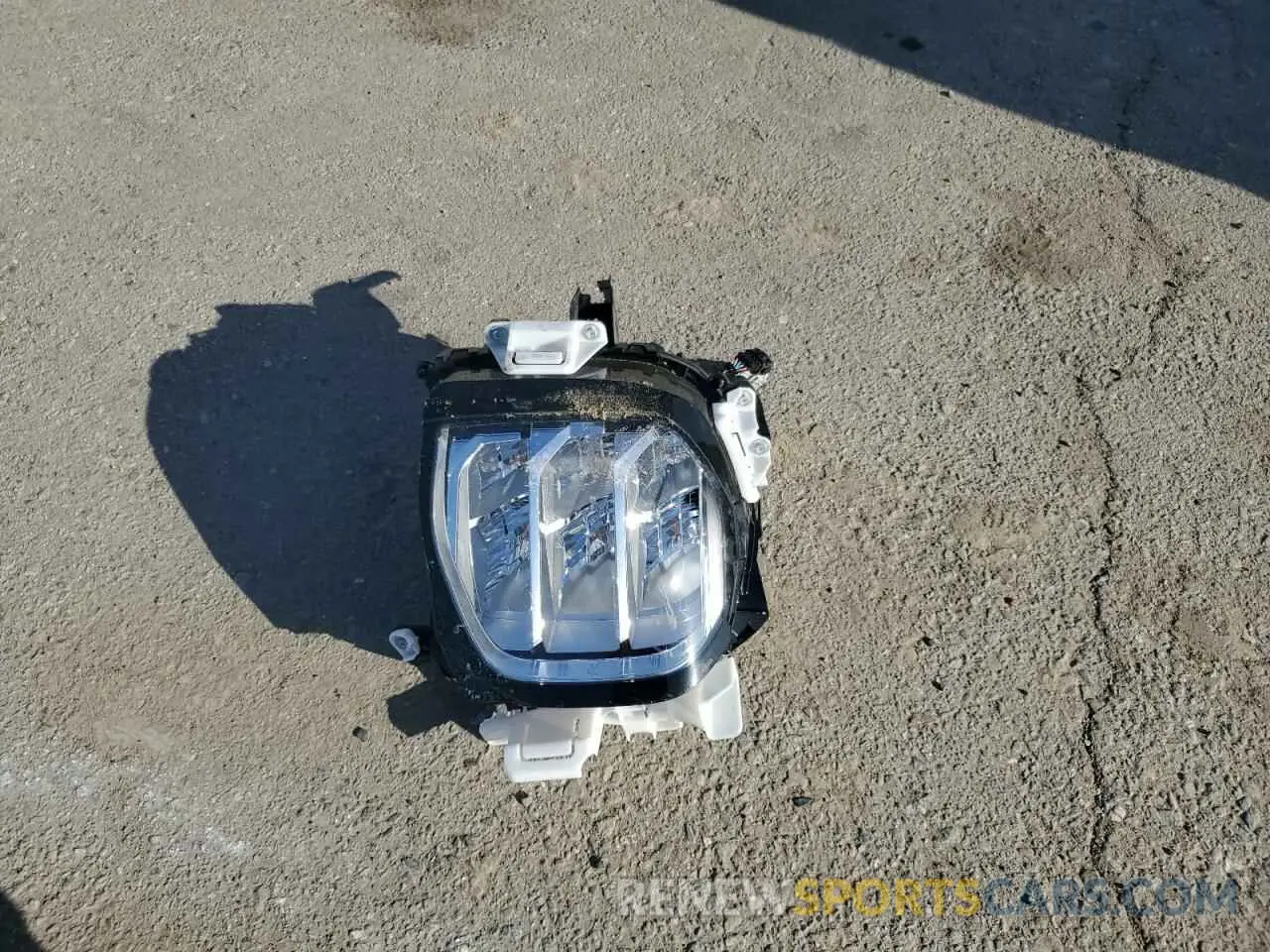 15 fotografías del automóvil dañado JA4J3VA81RZ074074 MITSUBISHI OUTLANDER 2024
