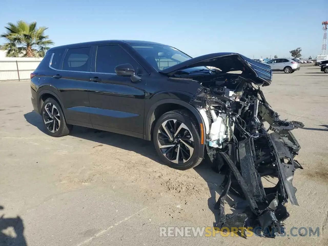 4 fotografías del automóvil dañado JA4J3VA81RZ074074 MITSUBISHI OUTLANDER 2024