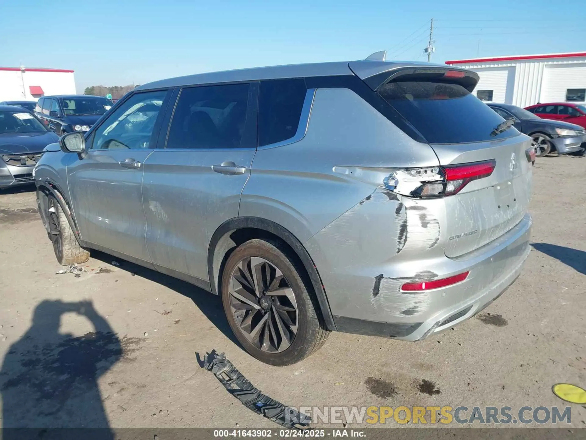 3 fotografías del automóvil dañado JA4J3VA83RZ019559 MITSUBISHI OUTLANDER 2024
