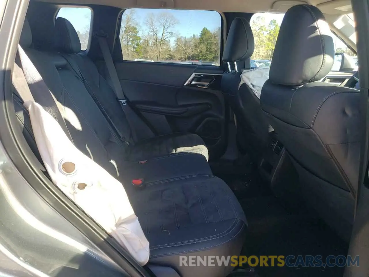 11 fotografías del automóvil dañado JA4J3VA83RZ043750 MITSUBISHI OUTLANDER 2024