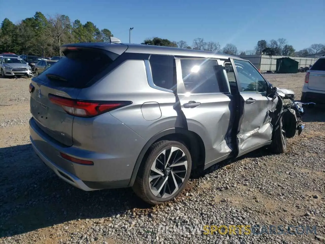 3 fotografías del automóvil dañado JA4J3VA83RZ043750 MITSUBISHI OUTLANDER 2024