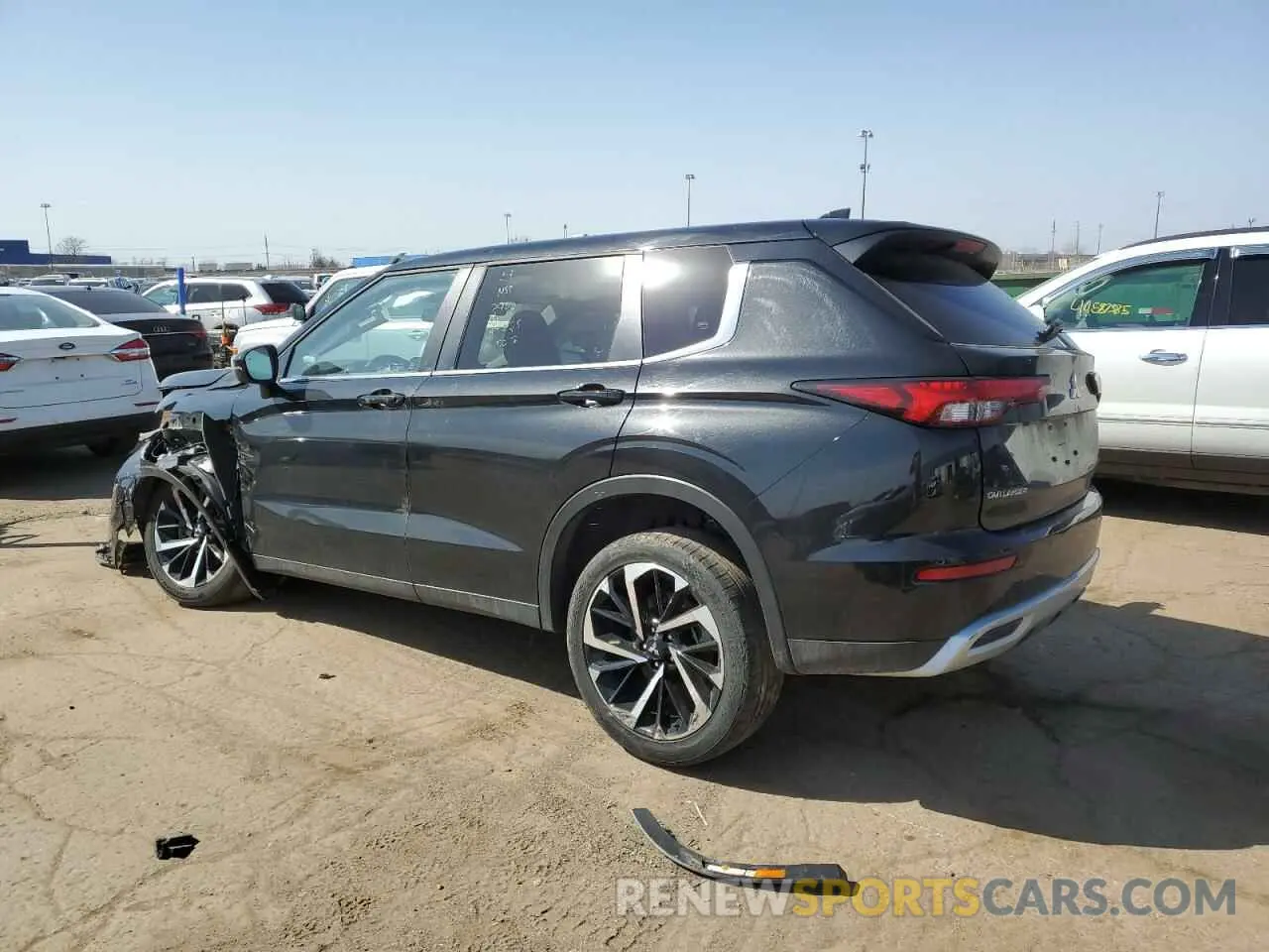 2 fotografías del automóvil dañado JA4J3VA83RZ063948 MITSUBISHI OUTLANDER 2024