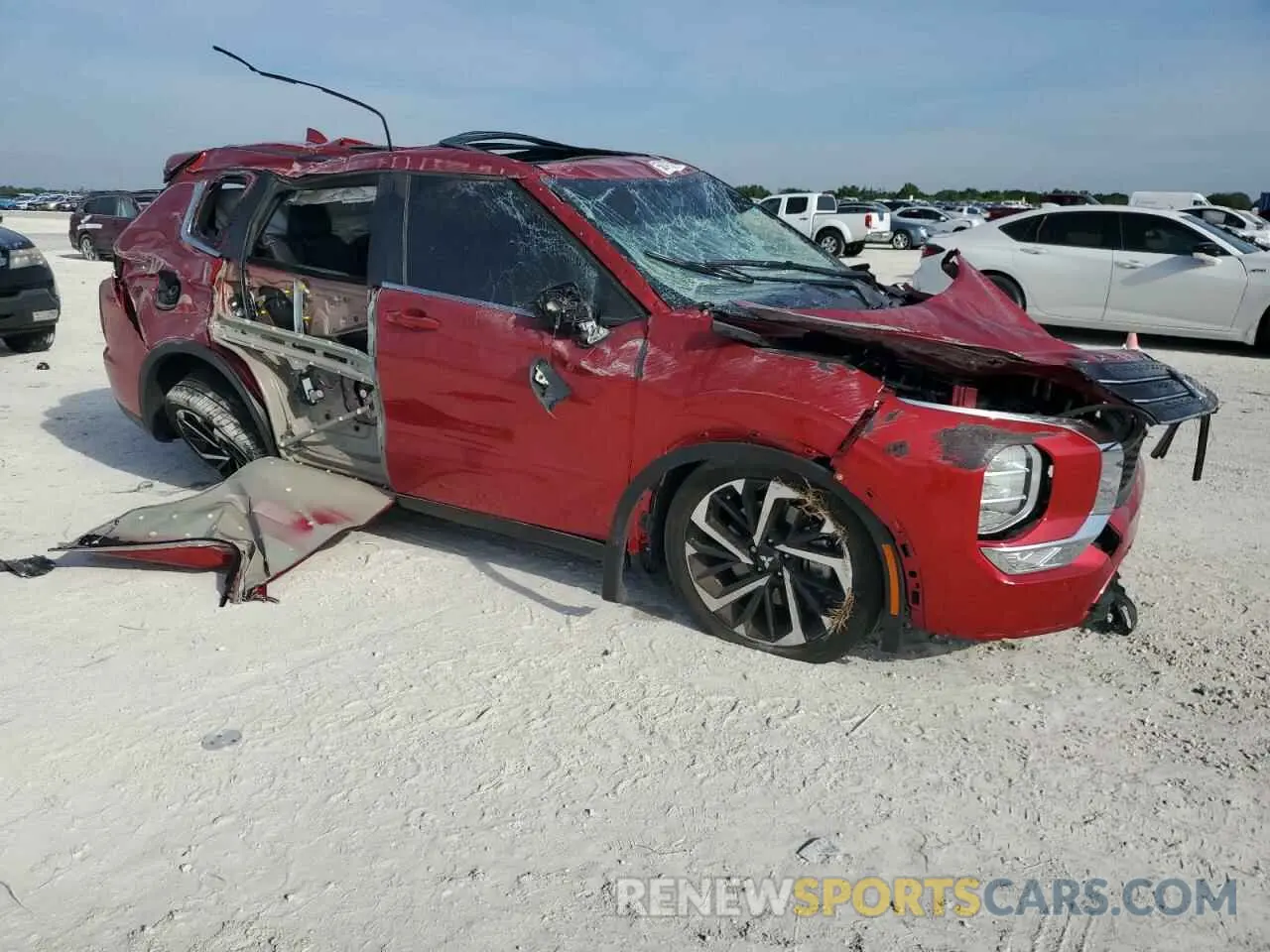 4 fotografías del automóvil dañado JA4J3VA83RZ077512 MITSUBISHI OUTLANDER 2024