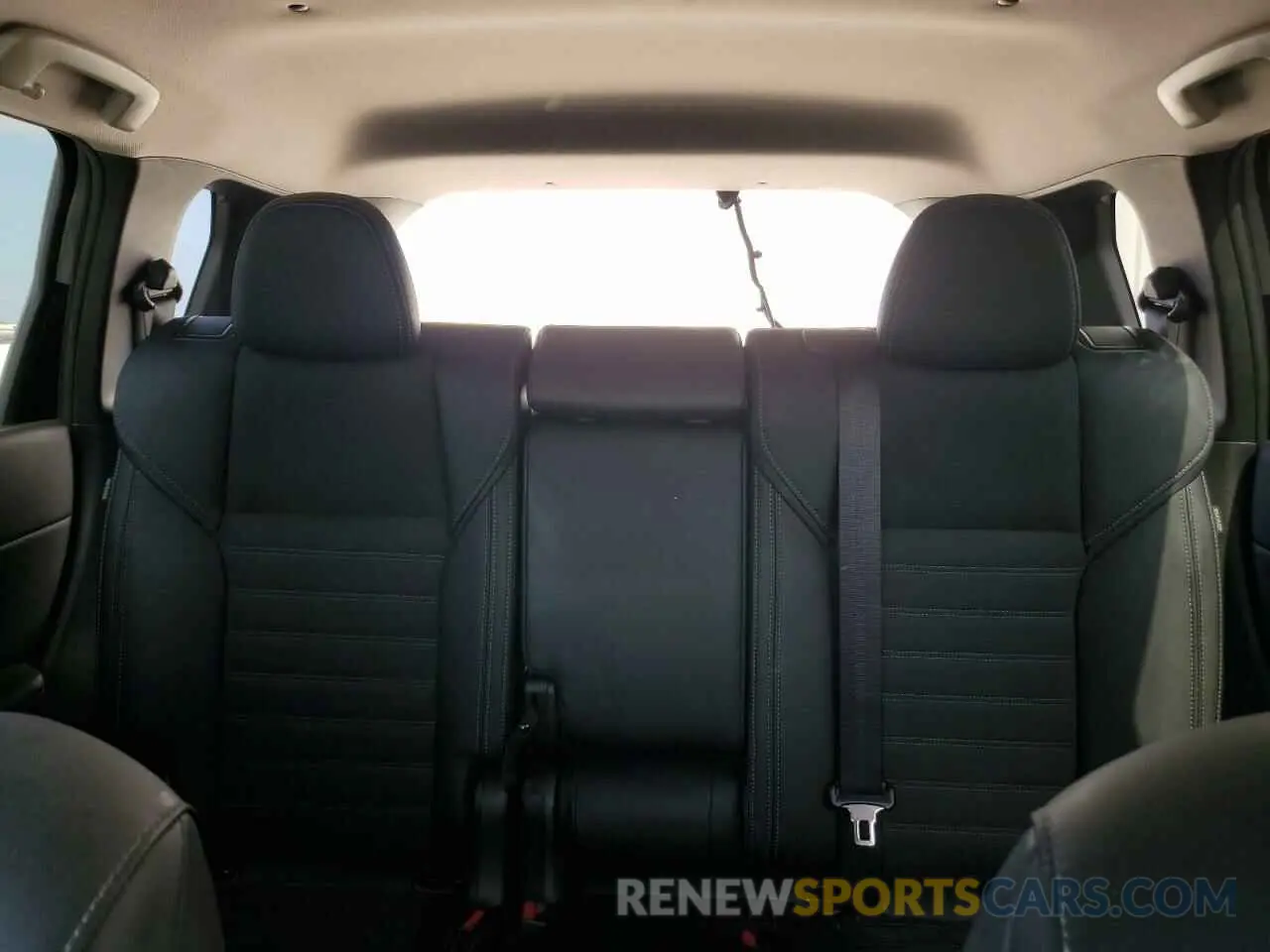 10 fotografías del automóvil dañado JA4J3VA85RZ082808 MITSUBISHI OUTLANDER 2024