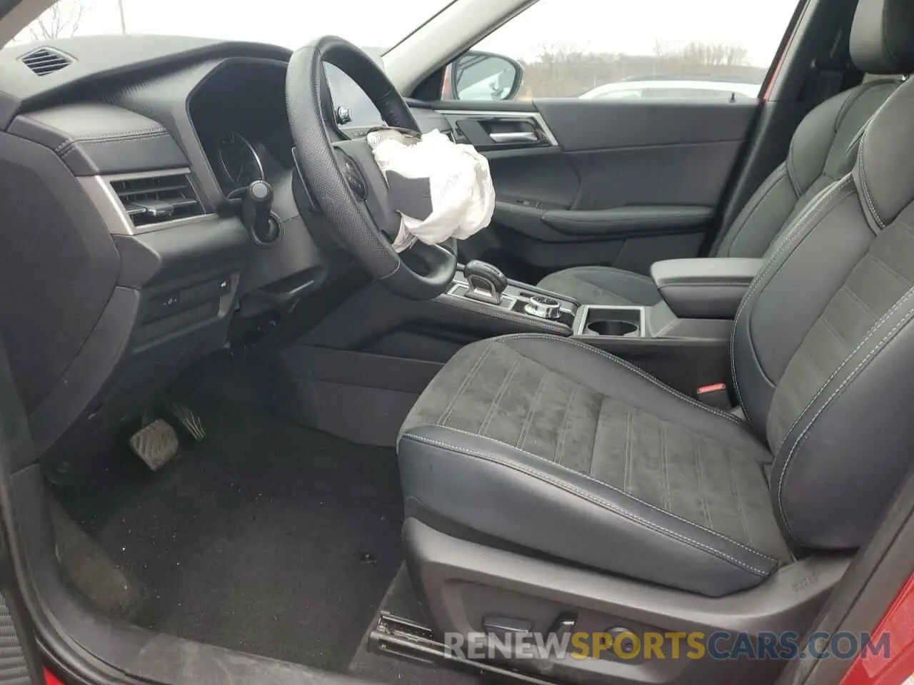 7 fotografías del automóvil dañado JA4J3VA87RZ025753 MITSUBISHI OUTLANDER 2024