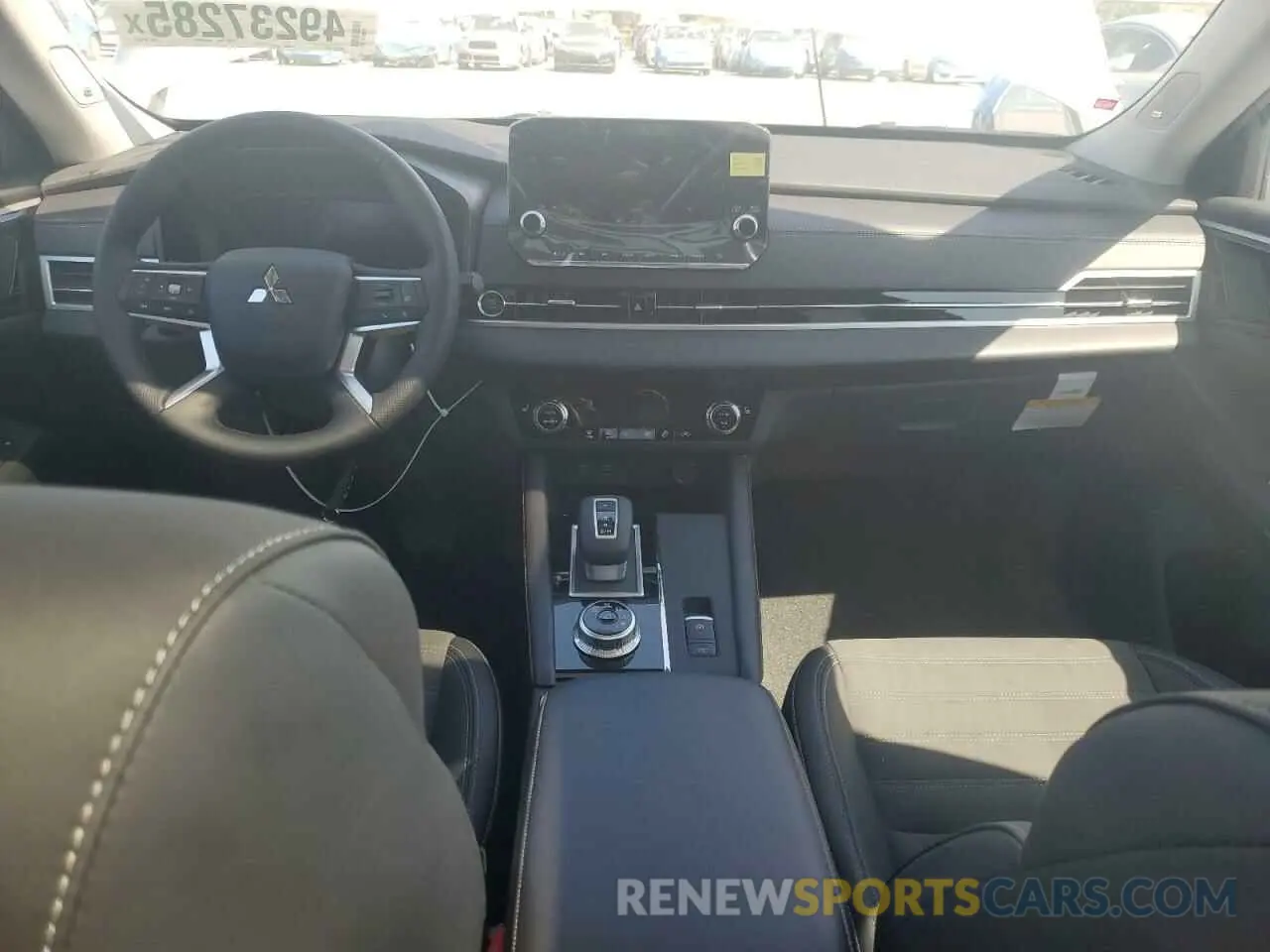 8 fotografías del automóvil dañado JA4J3VA87RZ071647 MITSUBISHI OUTLANDER 2024