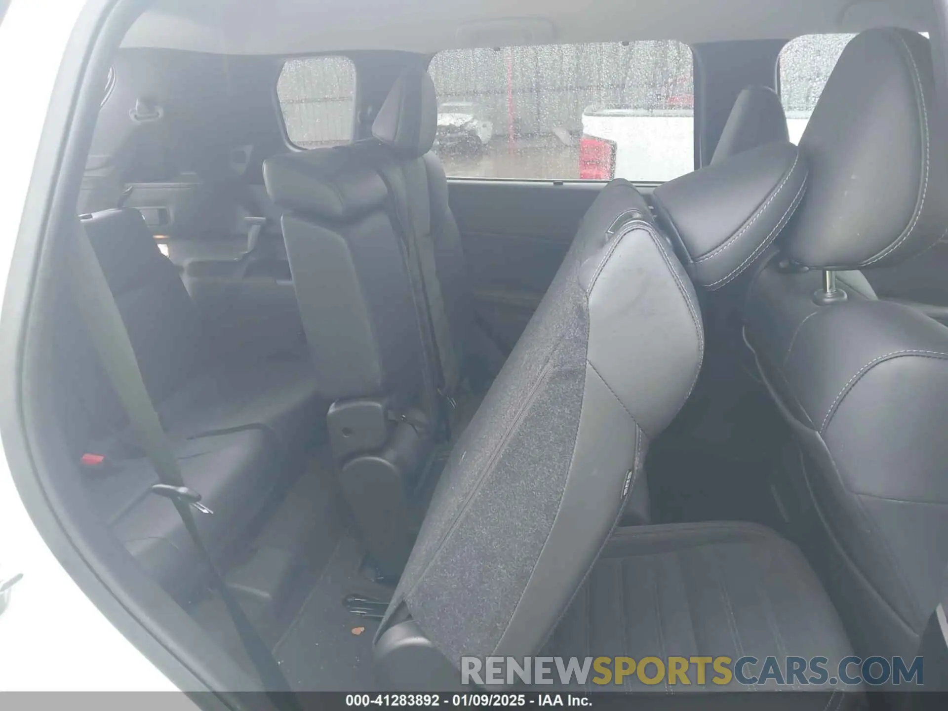 8 fotografías del automóvil dañado JA4J3VA88RZ003390 MITSUBISHI OUTLANDER 2024