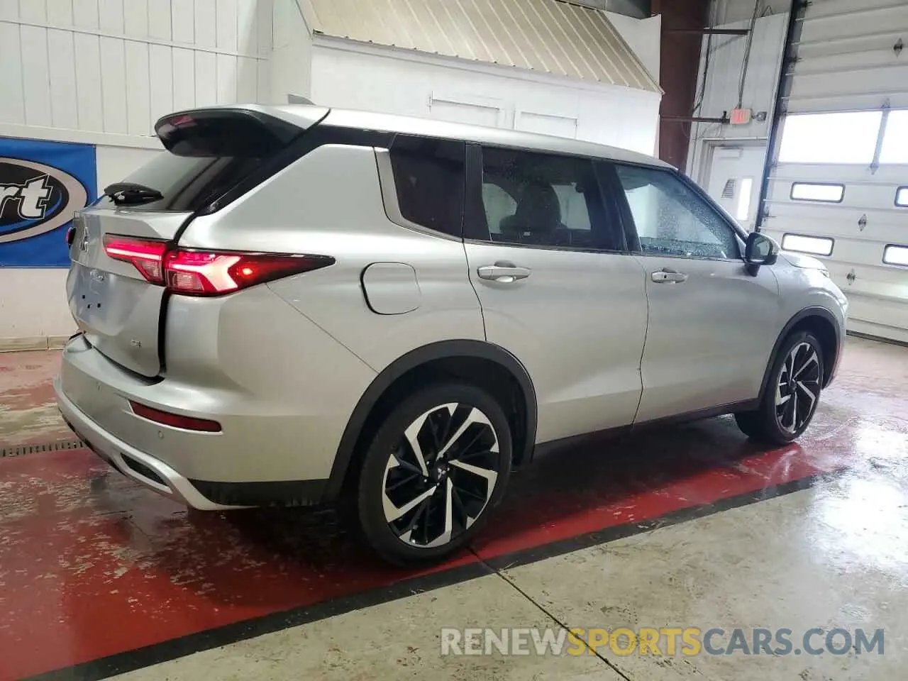 3 fotografías del automóvil dañado JA4J3VA88RZ061760 MITSUBISHI OUTLANDER 2024