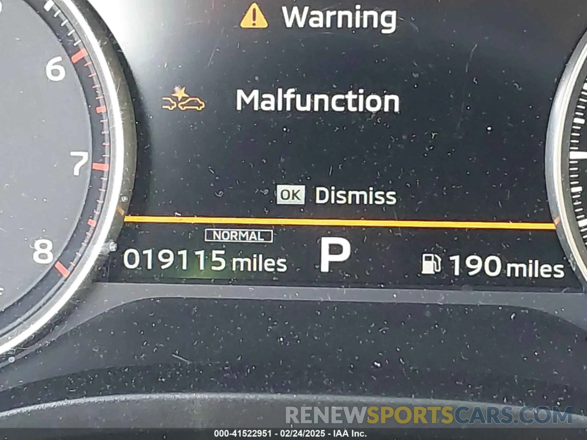 15 fotografías del automóvil dañado JA4J3VA89RZ032834 MITSUBISHI OUTLANDER 2024