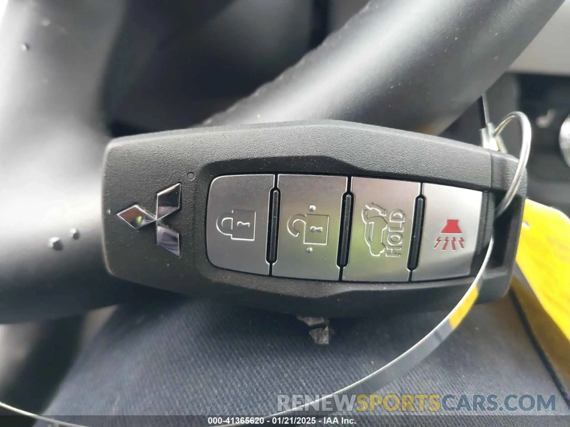 11 fotografías del automóvil dañado JA4J3WA80RZ006385 MITSUBISHI OUTLANDER 2024