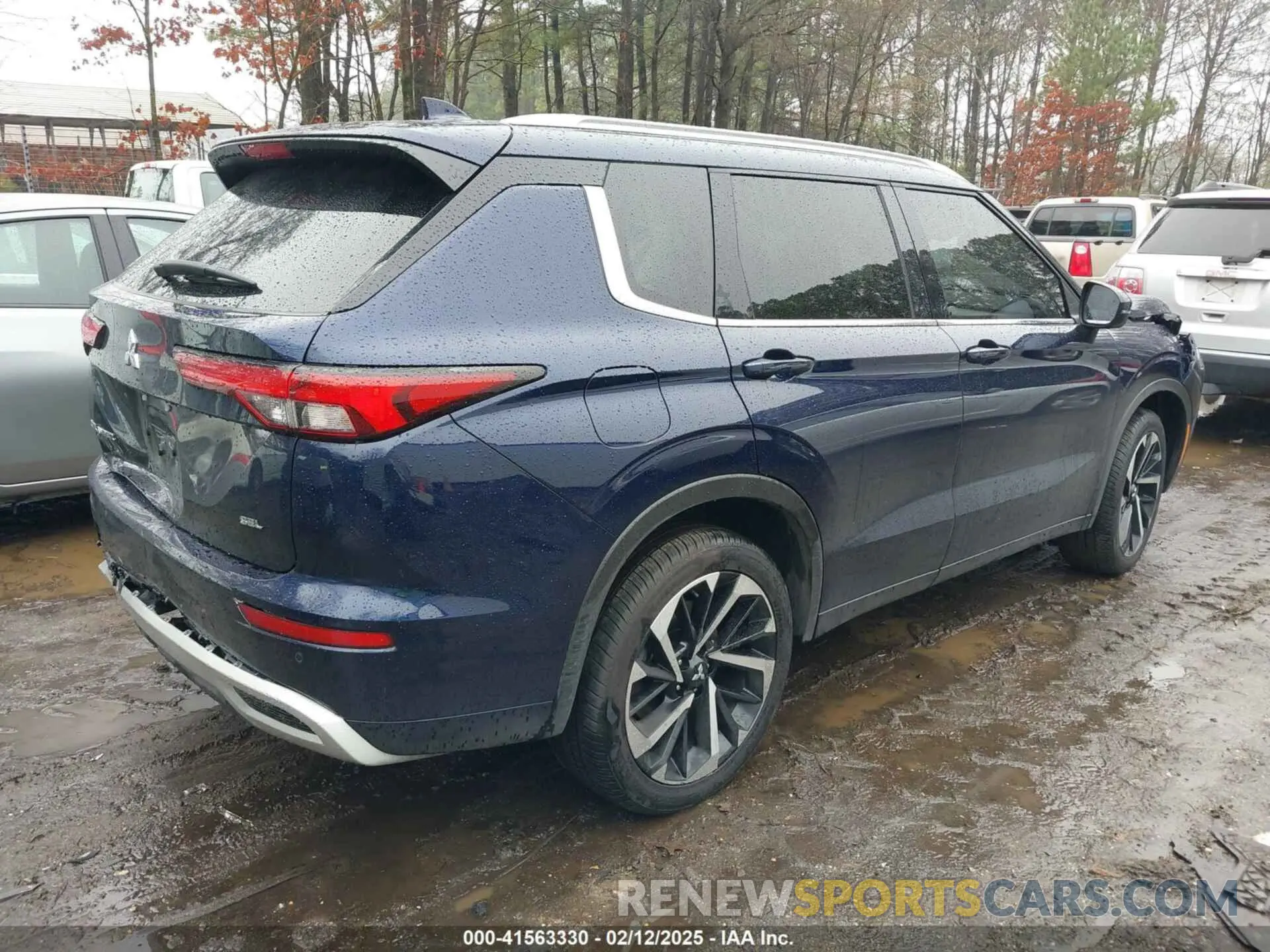 4 fotografías del automóvil dañado JA4J3WA82RZ012673 MITSUBISHI OUTLANDER 2024
