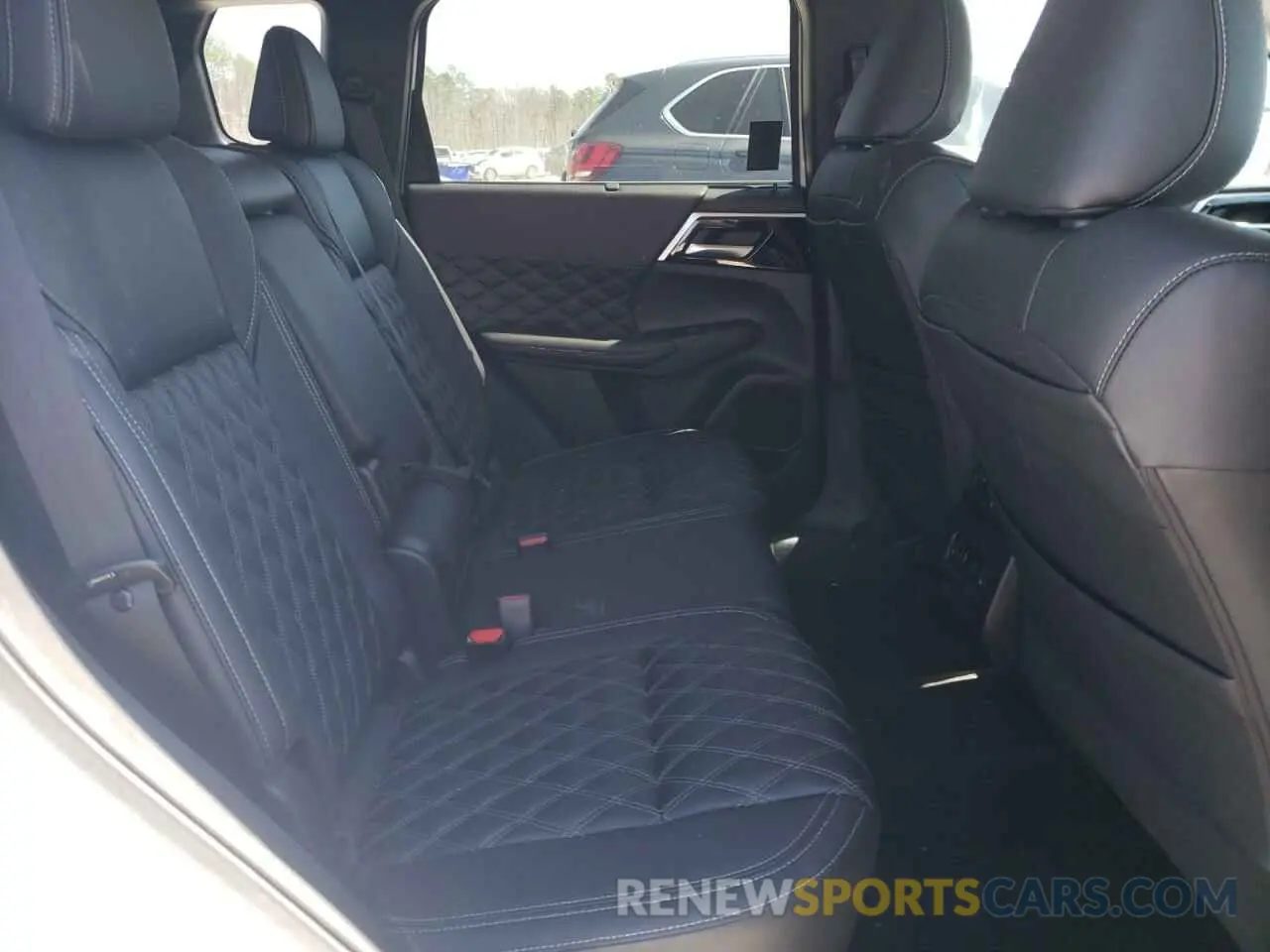 11 fotografías del automóvil dañado JA4J3WA83RZ016375 MITSUBISHI OUTLANDER 2024