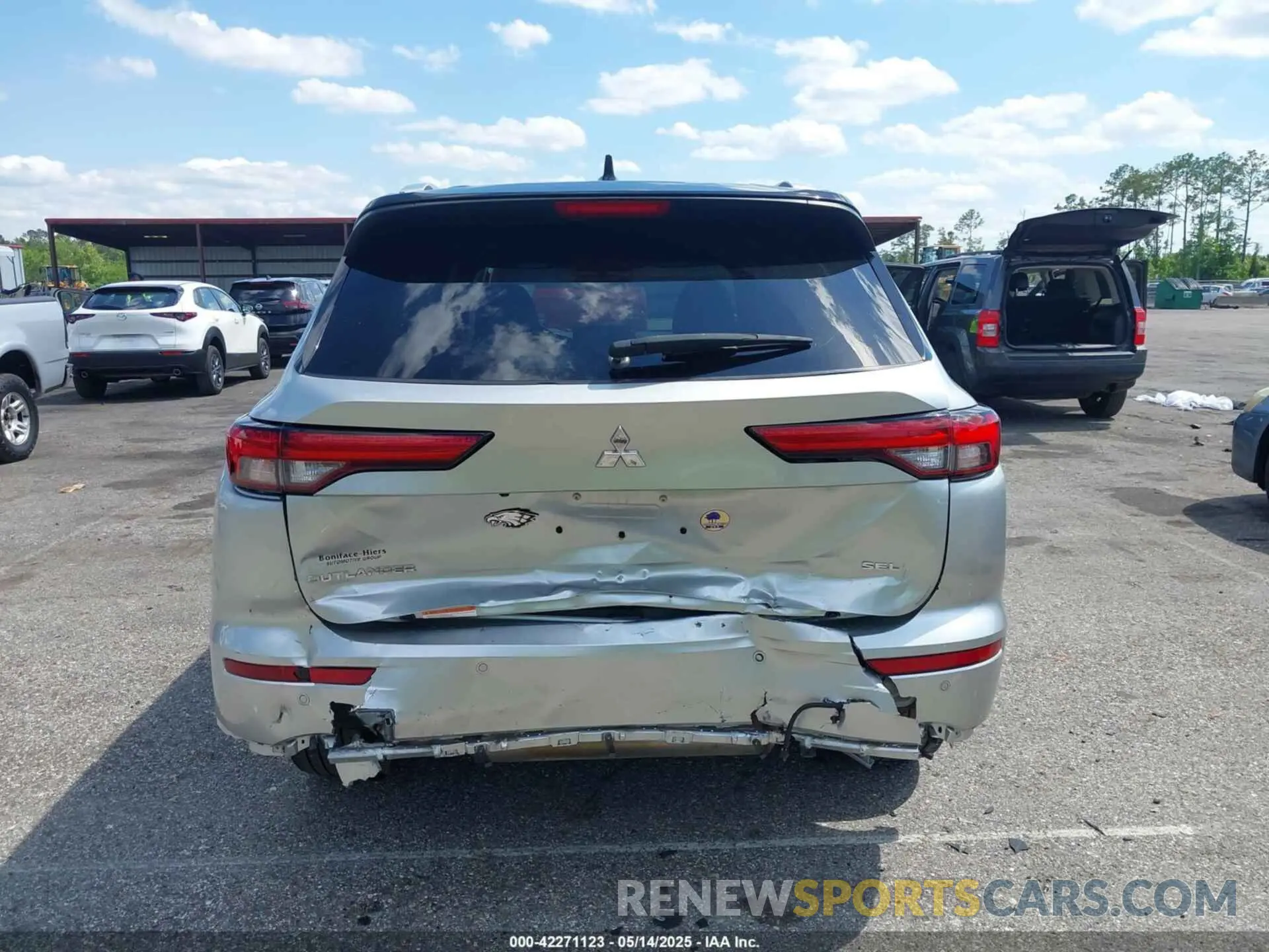 17 fotografías del automóvil dañado JA4J3WA84RZ002792 MITSUBISHI OUTLANDER 2024