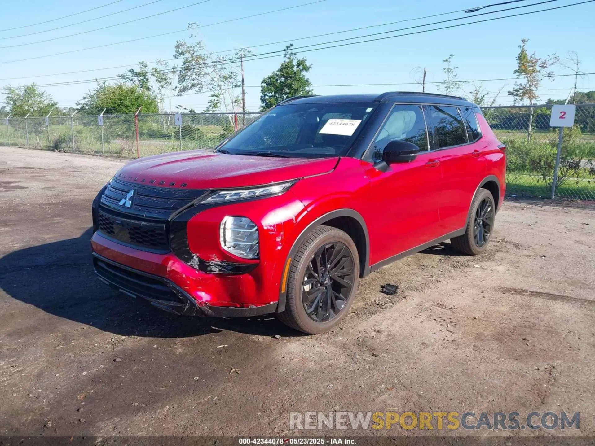 2 fotografías del automóvil dañado JA4J3WA85RZ079008 MITSUBISHI OUTLANDER 2024