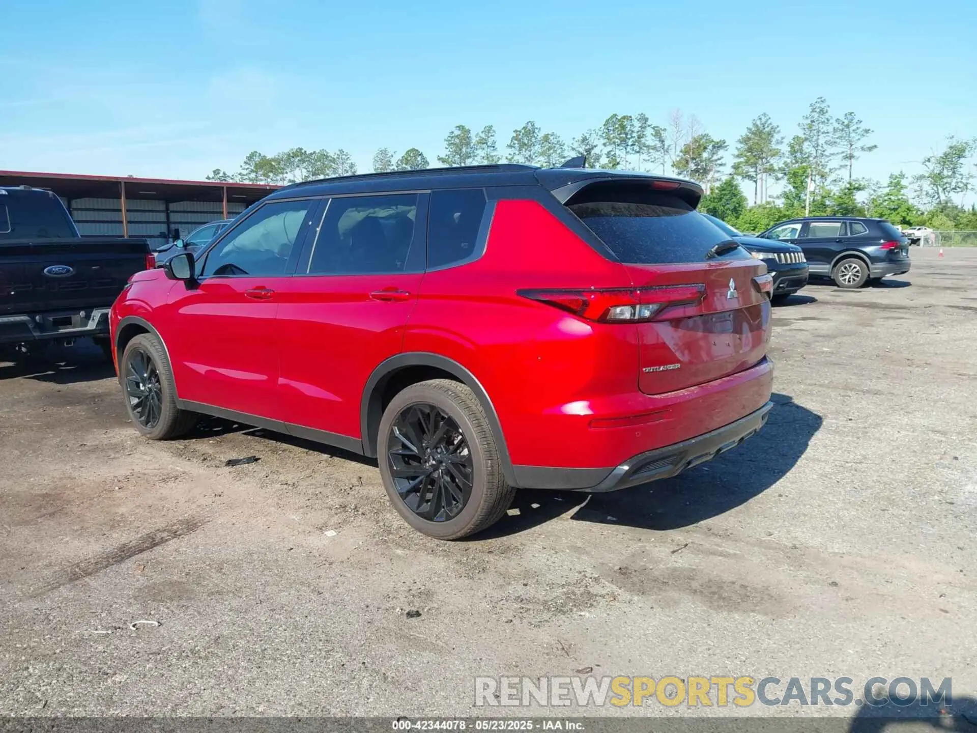 3 fotografías del automóvil dañado JA4J3WA85RZ079008 MITSUBISHI OUTLANDER 2024