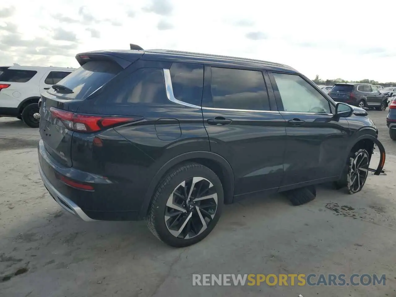 3 fotografías del automóvil dañado JA4J3WA87RZ062355 MITSUBISHI OUTLANDER 2024
