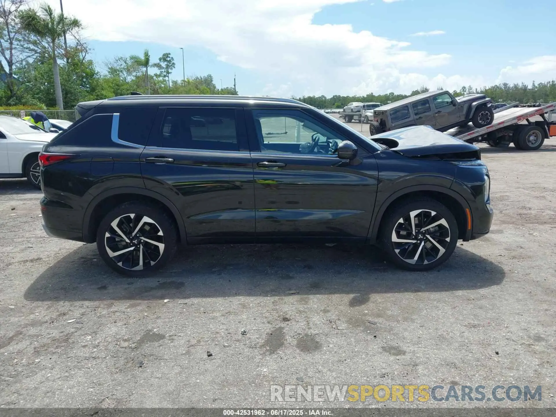 13 fotografías del automóvil dañado JA4J3WA88RZ055768 MITSUBISHI OUTLANDER 2024
