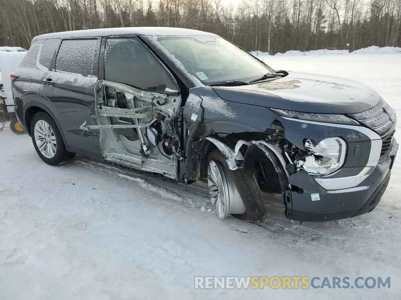 4 fotografías del automóvil dañado JA4J4UA84RZ625444 MITSUBISHI OUTLANDER 2024