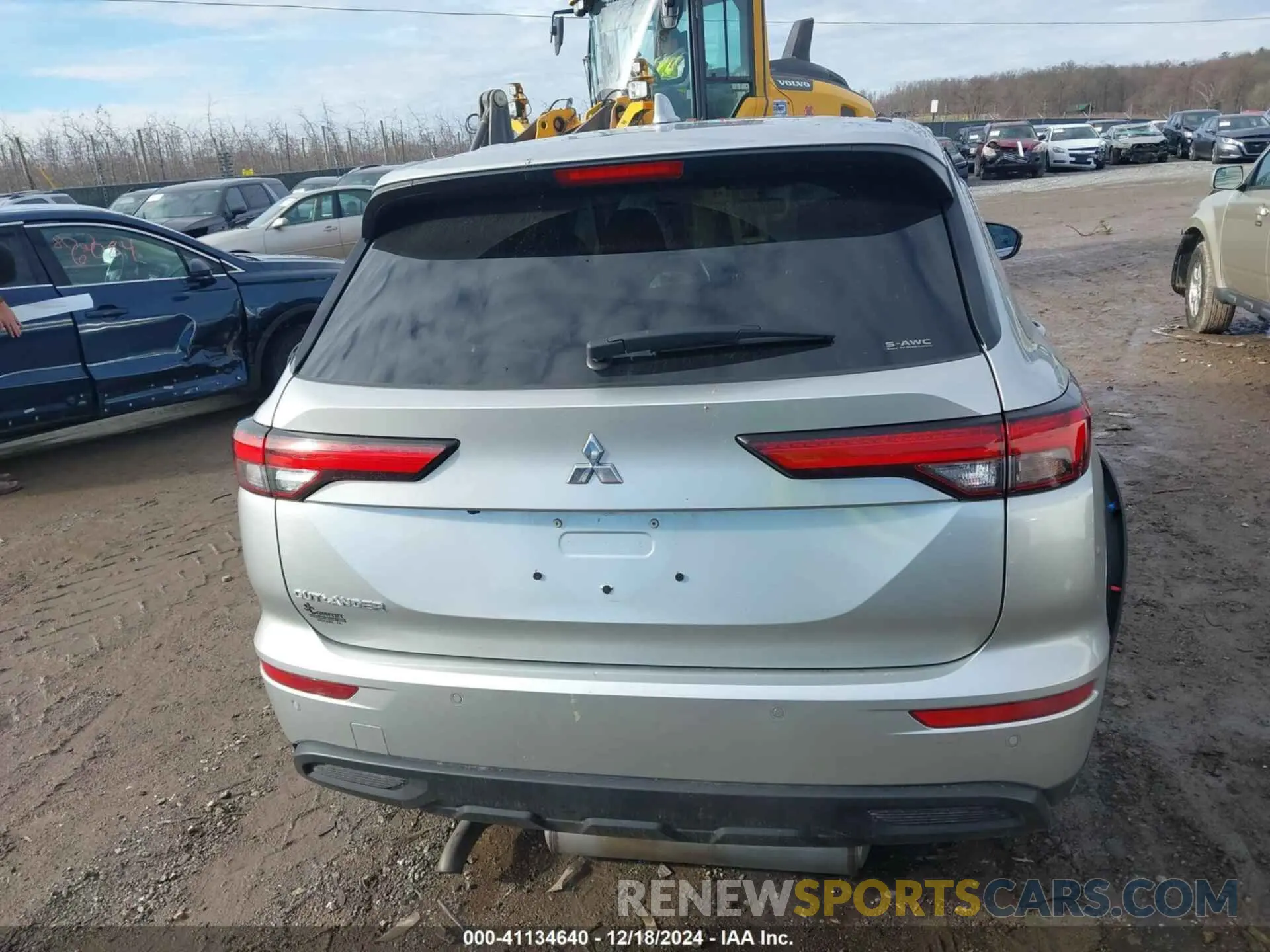16 fotografías del automóvil dañado JA4J4UA88RZ038521 MITSUBISHI OUTLANDER 2024