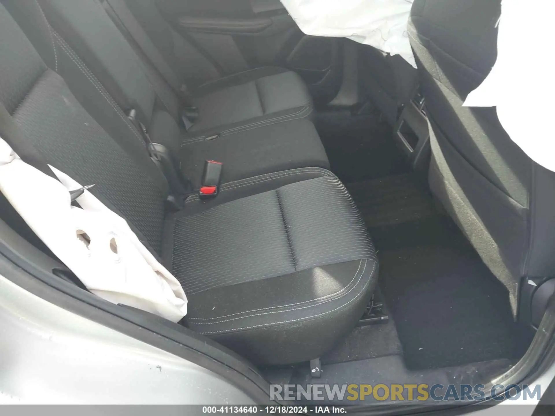 8 fotografías del automóvil dañado JA4J4UA88RZ038521 MITSUBISHI OUTLANDER 2024